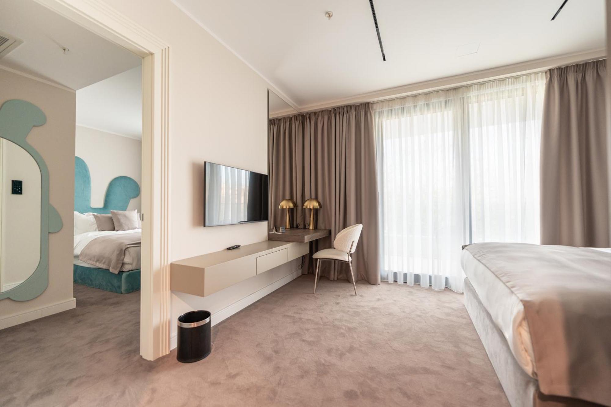 New Belgrade Premium Hotel Exterior foto